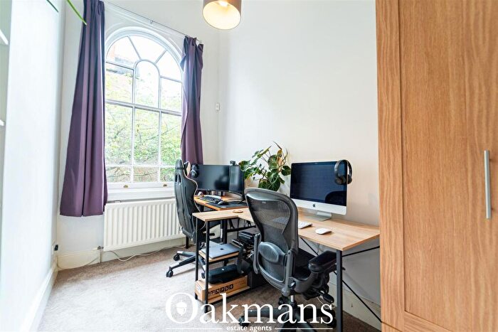 2 Bedroom Apartment For Sale In Vernon Road, Birmingham, B16