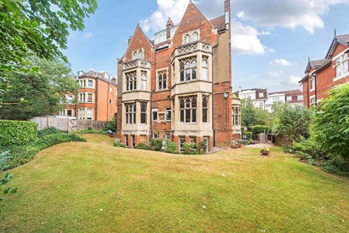4 Bedroom Flat To Rent In Crystal Palace Park Road, London, SE26