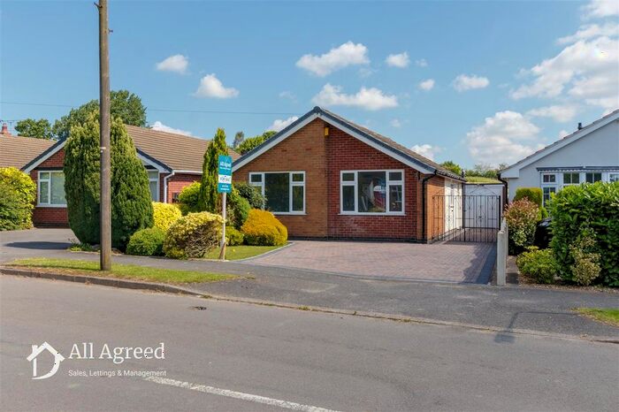 2 Bedroom Bungalow For Sale In Breach Road, Denby Village, Ripley, DE5