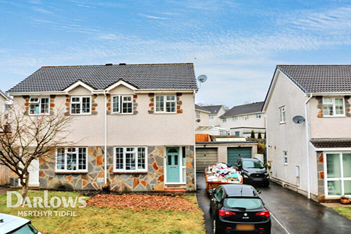 3 Bedroom Semi-Detached House To Rent In Ty Gwyn Drive, Bridgend, CF31
