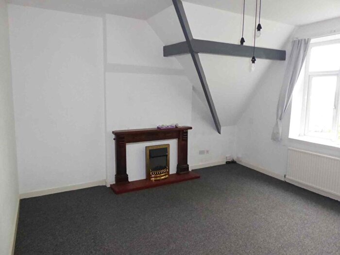 1 Bedroom Flat To Rent In Selborne Road, Handsworth, B20