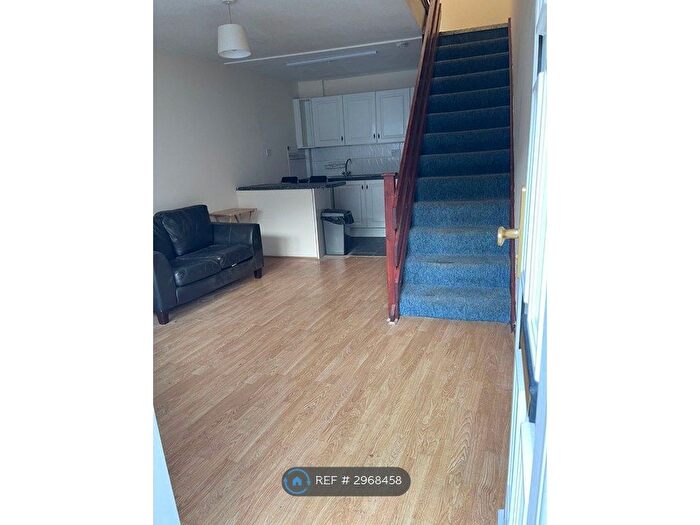 1 Bedroom End Of Terrace House To Rent In Alpine Terrace, Luton, LU1