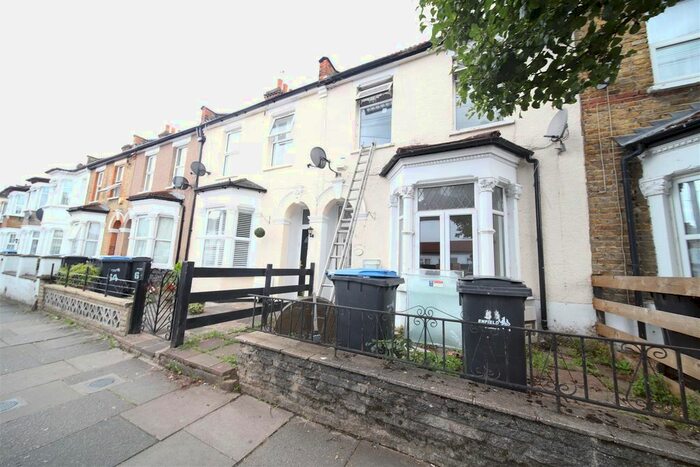 4 Bedroom Property To Rent In Balham Road, London, N9