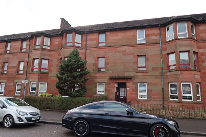2 Bedroom Flat To Rent In Dumbarton Road, Whiteinch, Glasgow, G14