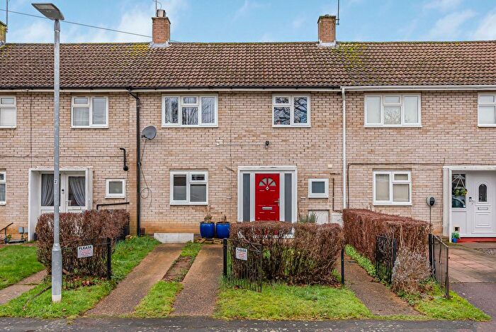 3 Bedroom Terraced House To Rent In The Wade, Welwyn Garden City, Hertfordshire, AL7