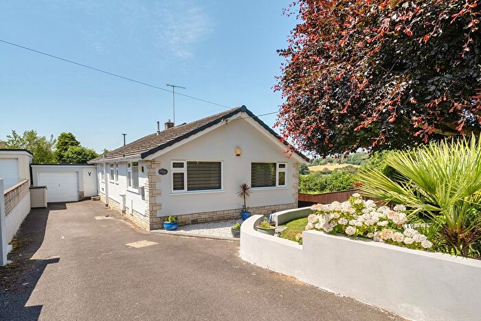2 Bedroom Bungalow For Sale In Haywards Lane, Wimborne, BH21