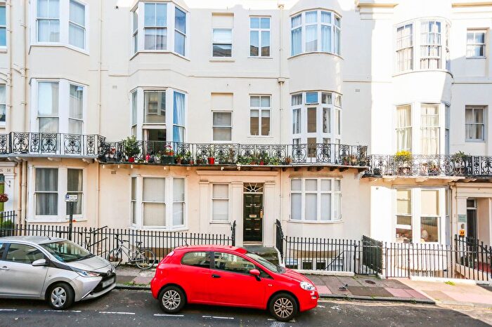 2 Bedroom Flat For Sale In - Atlingworth Street, Brighton, BN2