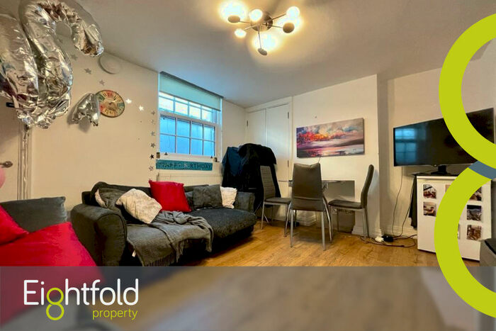 5 Bedroom Terraced House To Rent In Queens Gardens, Brighton, BN1