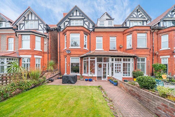 4 Bedroom Maisonette For Sale In Victoria Drive, West Kirby, CH48