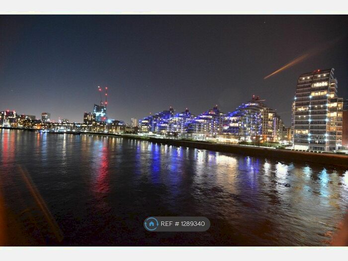 2 Bedroom Flat To Rent In Juniper Drive, London SW18