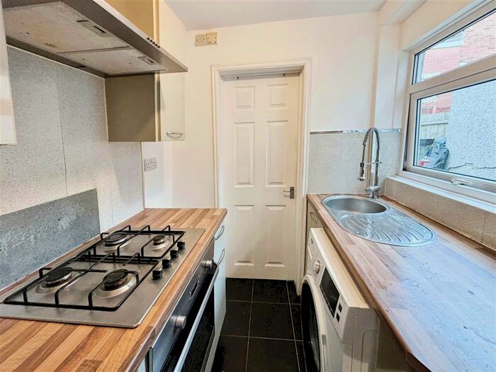3 Bedroom House To Rent In Dean Street, Newport, NP19
