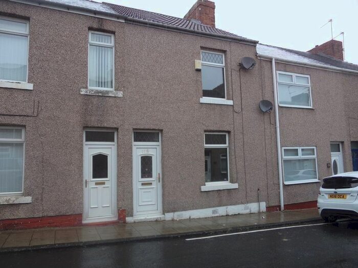 2 Bedroom Terraced House To Rent In Craddock Street, DL16