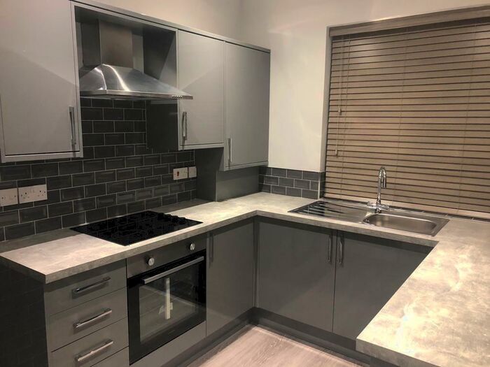 2 Bedroom Flat To Rent In Warwick Road, Scunthorpe, DN16