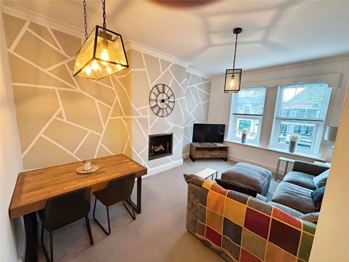 2 Bedroom Apartment To Rent In Rocky Lane, CH60