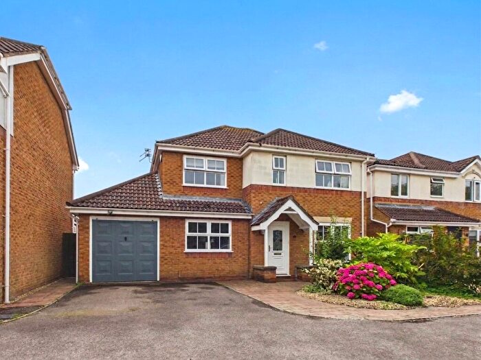 4 Bedroom Detached House For Sale In Cranmoor Green, Pilning, Bristol, South Gloucestershire, BS35