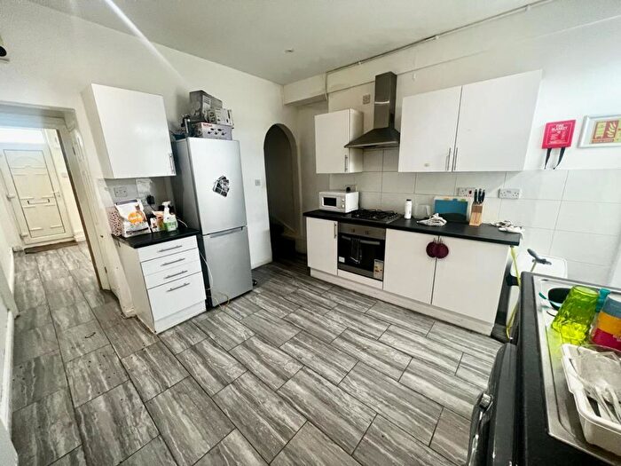 1 Bedroom End Of Terrace House To Rent In Gulson Road, Coventry, CV1