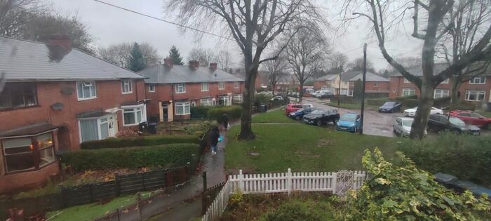 3 Bedroom Semi-Detached House To Rent In Basil Grove, Birmingham, B31