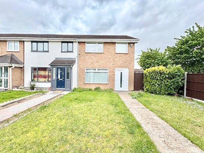 3 Bedroom House To Rent In Aldergrove Walk, Hornchurch, RM12