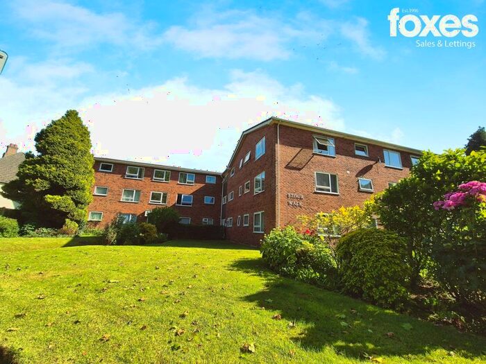 1 Bedroom Flat To Rent In Stour Walk, Poole Road, Wimborne, Dorset, BH21