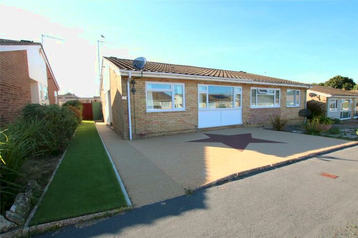 2 Bedroom Bungalow To Rent In Elm Green, Hailsham, BN27
