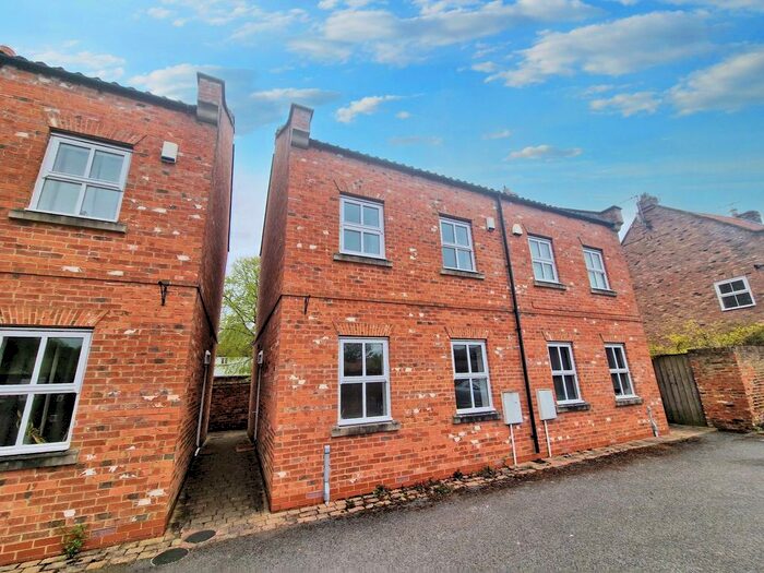 2 Bedroom Terraced House To Rent In Swinburns Yard, Yarm, TS15