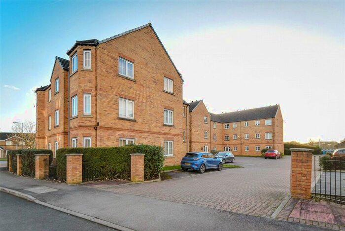 2 Bedroom Flat To Rent In Chandlers Court, Victoria Dock, Hull, East Yorkshire, HU9