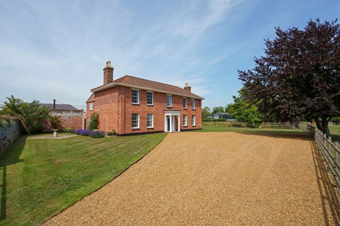 5 Bedroom Detached House For Sale In Corton, Suffolk, NR32