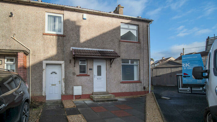 2 Bedroom Semi-Detached House To Rent In Tay Pl Kilmarnock East Ayrshire, KA1