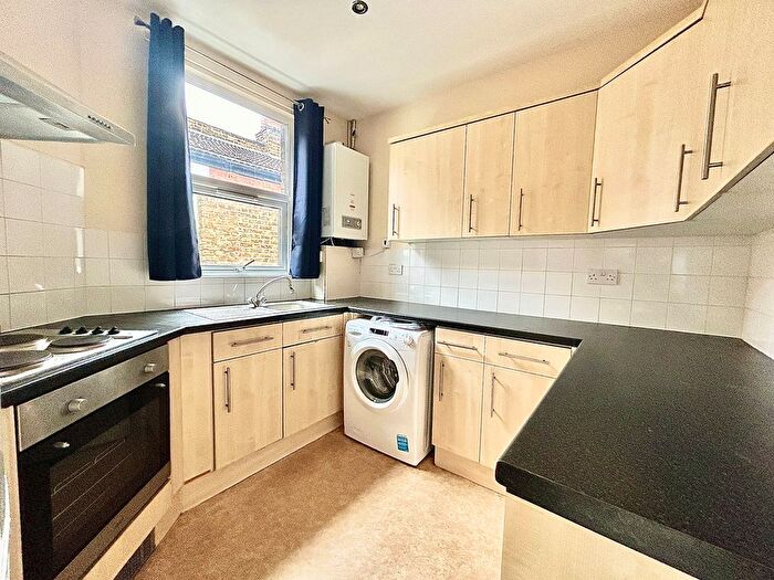 3 Bedroom Property To Rent In Victoria Crescent, London, N15