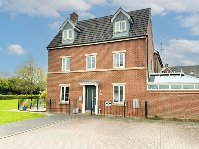 4 Bedroom Detached House For Sale In Medora Close, Market Harborough, LE16