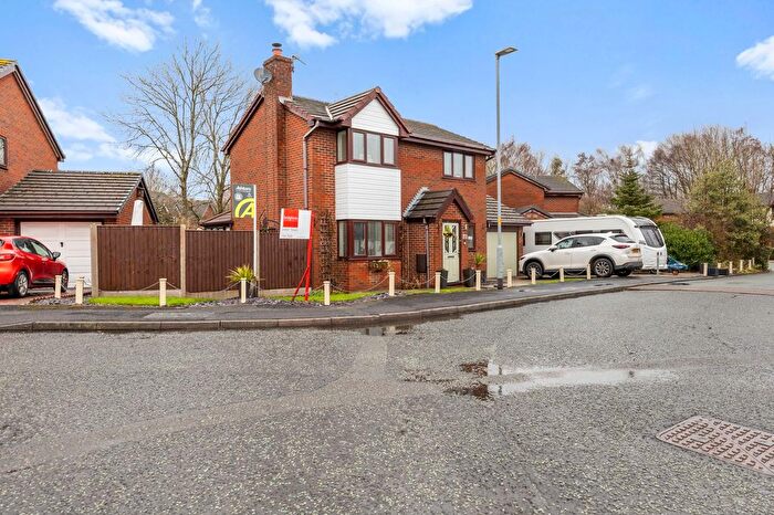 3 Bedroom Detached House For Sale In Raleigh Close, Old Hall, WA5