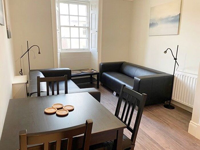 2 Bedroom Flat To Rent In South Street, St. Andrews, KY16