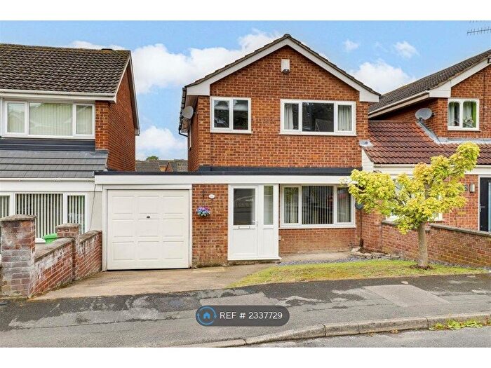 3 Bedroom Detached House To Rent In Torkard Drive, Nottingham, NG5
