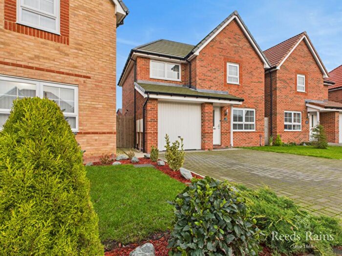 3 Bedroom Detached House For Sale In Blenheim Avenue, Brough, East Yorkshire, HU15
