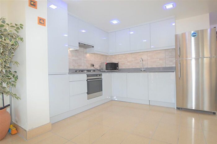 4 Bedroom Property To Rent In Cheneys Road, London, E11