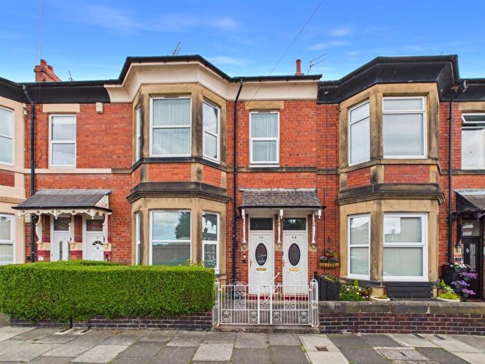 3 Bedroom Apartment For Sale In Military Road, North Shields, NE30