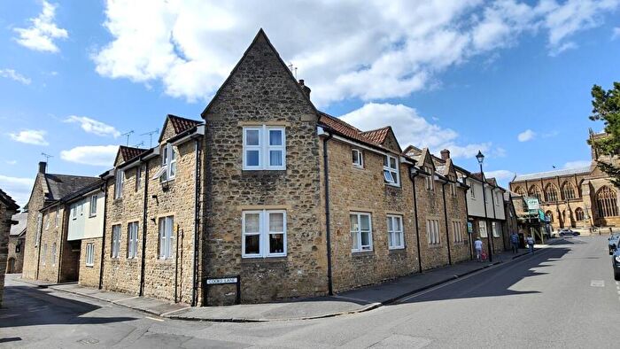 2 Bedroom Terraced House For Sale In Digby Road, Sherborne, DT9