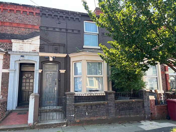 3 Bedroom Terraced House To Rent In Bedford Road, Bootle, L20