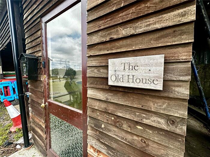 1 Bedroom Flat To Rent In Botley Road, Shedfield Equestrian Centre, SO32