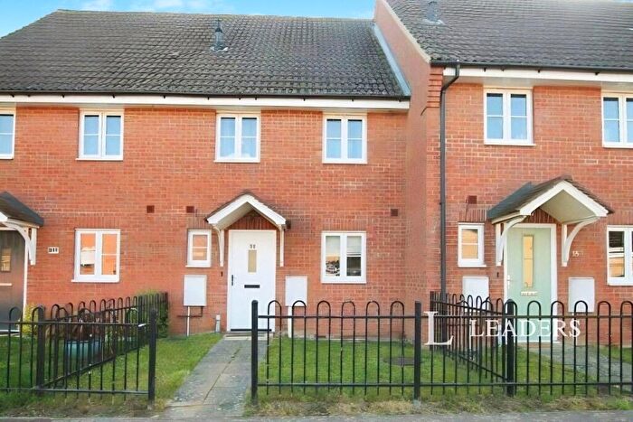 2 Bedroom House To Rent In Embleton Way, Buckingham, MK18