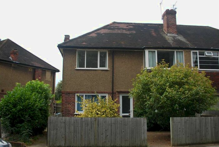 2 Bedroom Maisonette To Rent In Chertsey Road, Twickenham, TW2