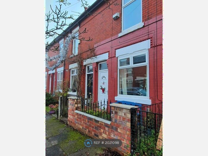 2 Bedroom Terraced House To Rent In Halstead Ave, Manchester, M21
