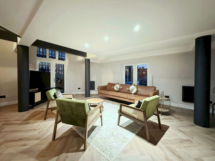 3 Bedroom Apartment To Rent In City Heights, Samuel Ogden Street, Manchester, M1