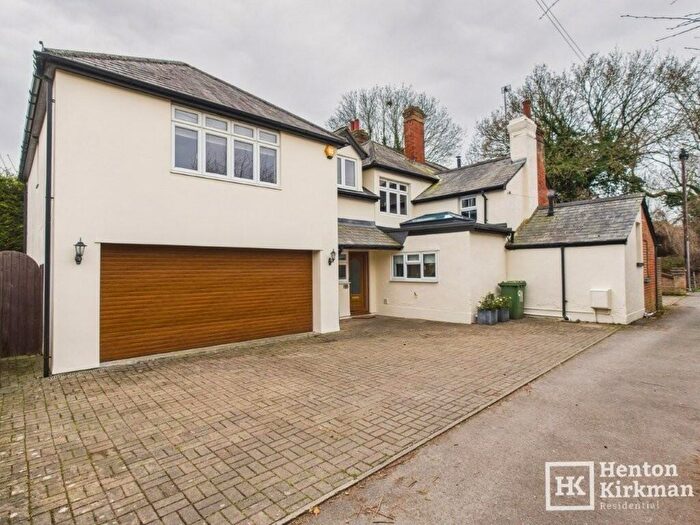 4 Bedroom Semi Detached House For Sale In Hatch Road, Pilgrims Hatch, Brentwood, Essex, CM15