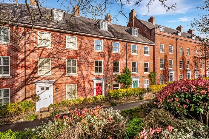 5 Bedroom Town House For Sale In Tupman Walk, Bury St Edmunds, Suffolk, IP33