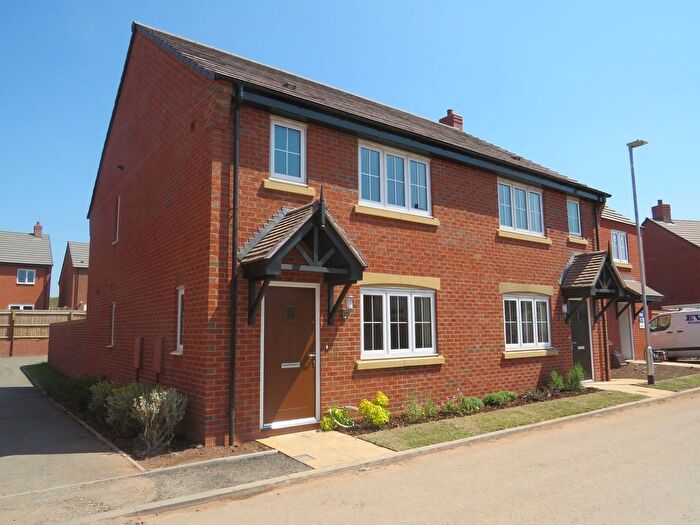 3 Bedroom Detached House To Rent In Poplar Road, Streethay, WS13