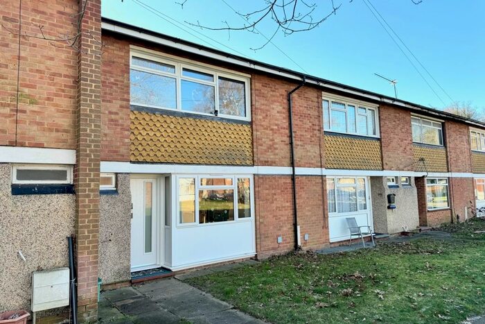 3 Bedroom Terraced House For Sale In Beechtree Avenue, Englefield Green, Egham, Surrey, TW20