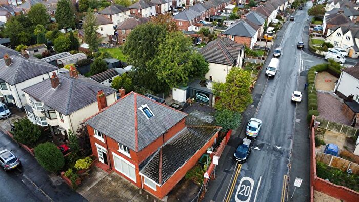 5 Bedroom Detached House For Sale In Knowsley Road, St. Helens, WA10