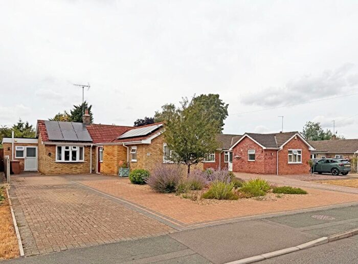 4 Bedroom Detached Bungalow For Sale In Lady Lodge Drive, Orton Waterville, Peterborough, PE2