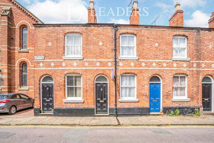2 Bedroom Terraced House To Rent In Albion Street, Chester, CH1